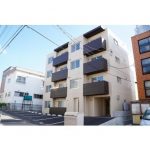 地下鉄東西線「南郷18丁目」駅徒歩11分。バルコニー付き！